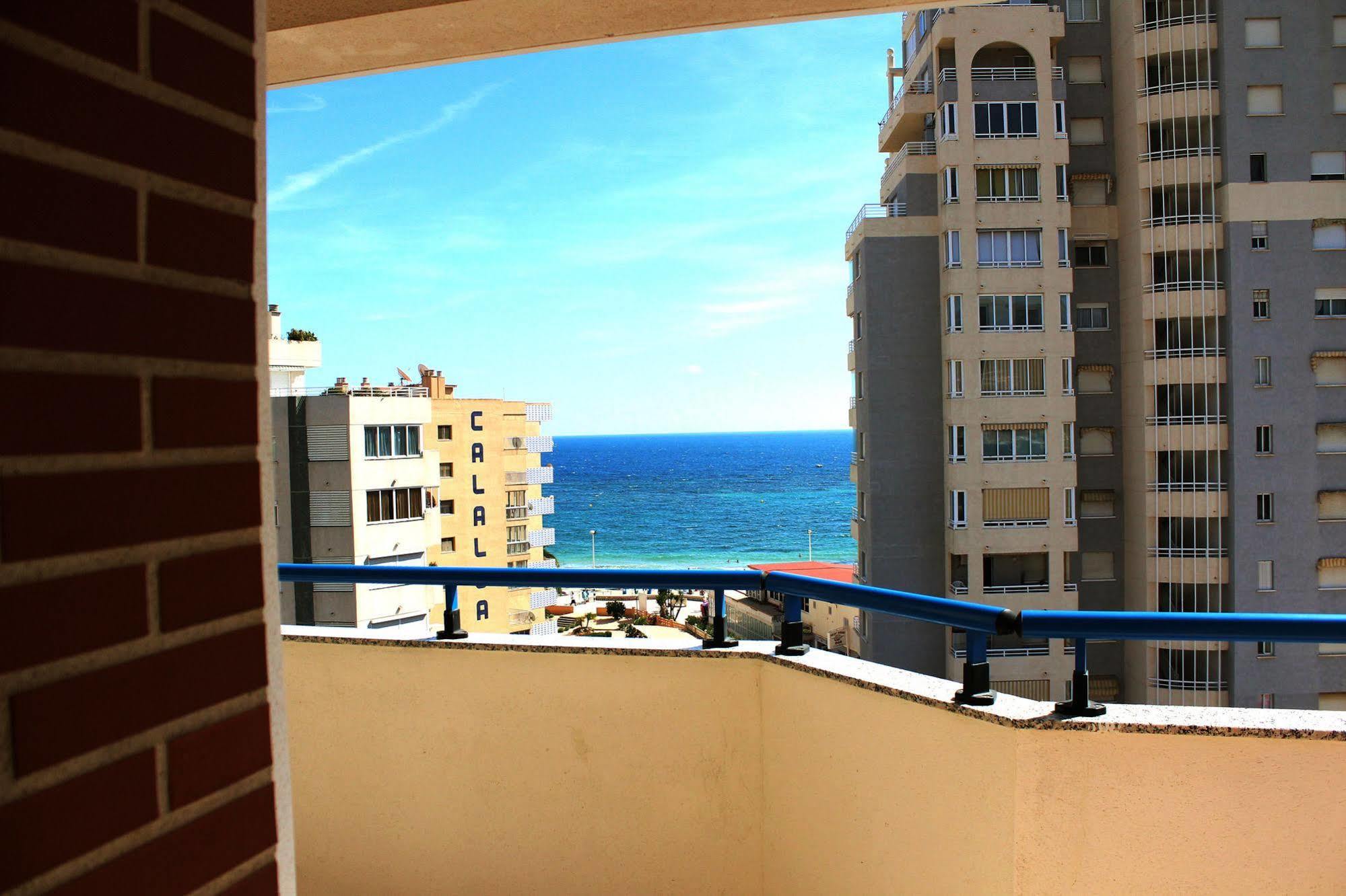 Victoria Beach Apartments Кальпе Экстерьер фото